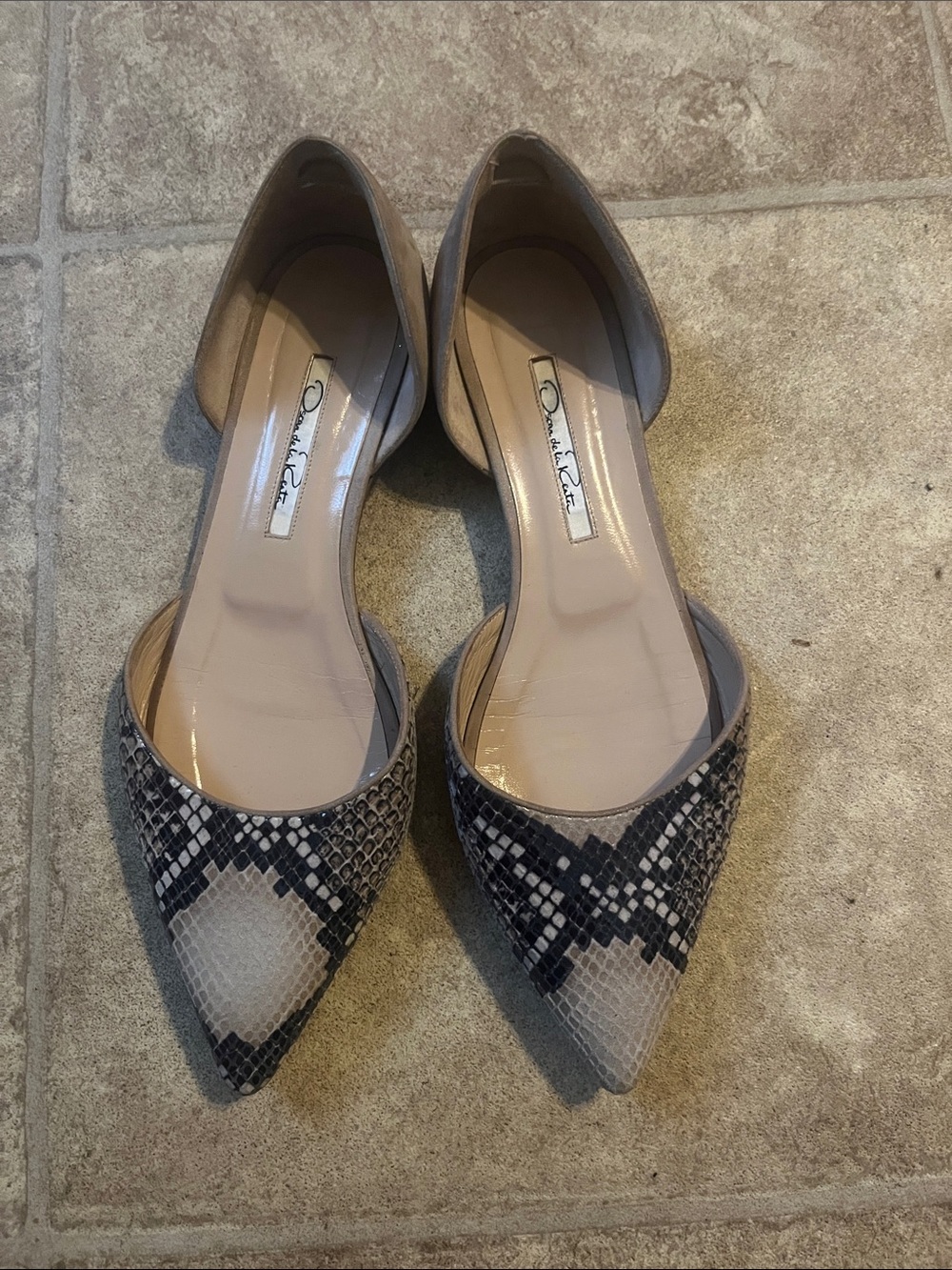 Oscar de la Renta Animal/Snake Print Pointed D'Orsay Flats Taupe/Black Leather